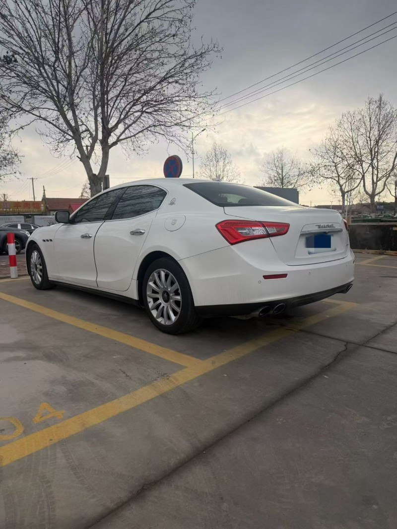 烟台15年玛莎拉蒂Ghibli6