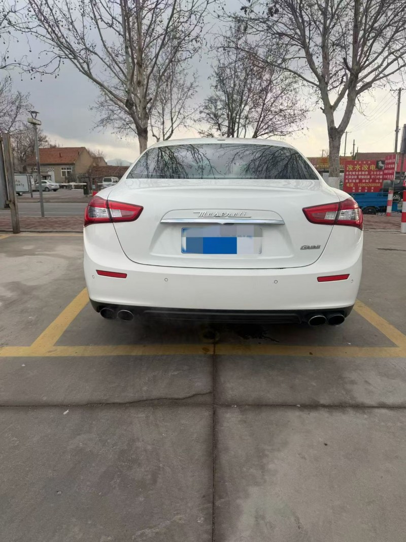 烟台15年玛莎拉蒂Ghibli7