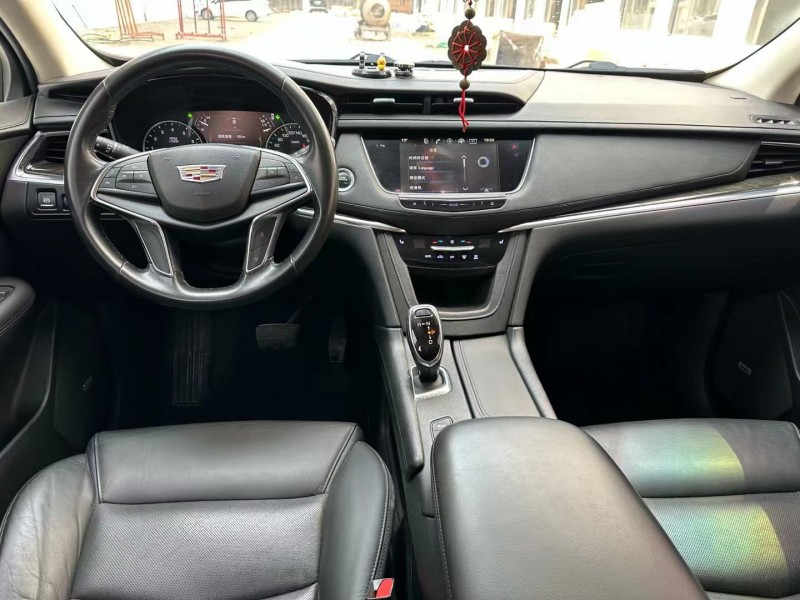 潍坊18年凯迪拉克XT53