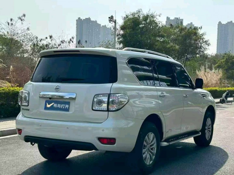 东莞19年日产途乐4