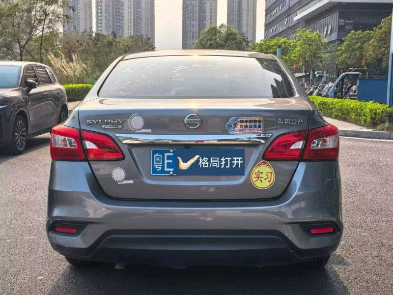 东莞20年日产轩逸8