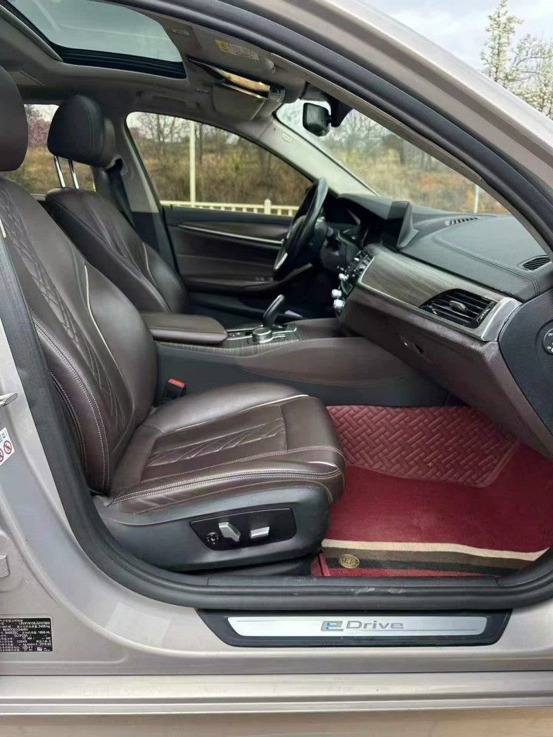 安顺18年宝马5系4