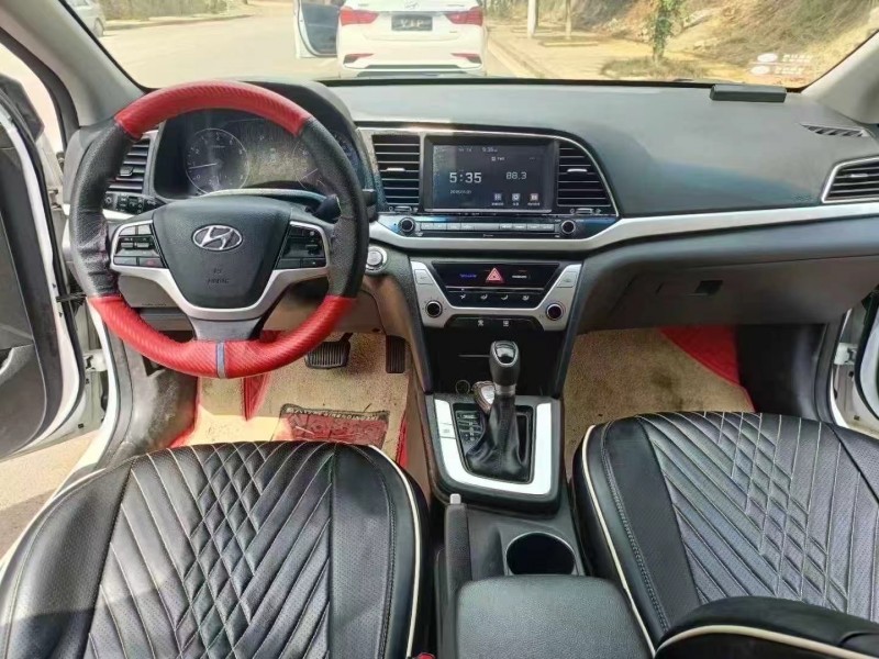 毕节18年现代领动5