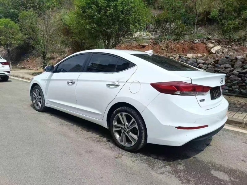 毕节18年现代领动7