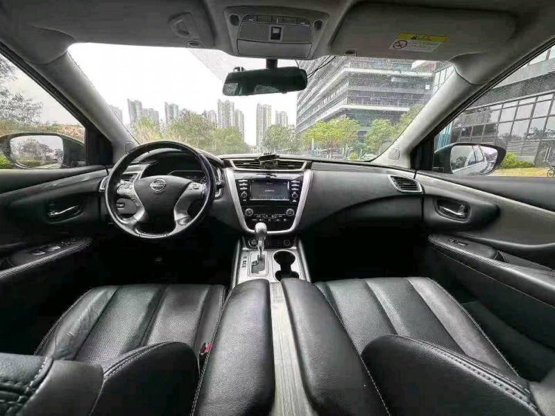 东莞18年日产楼兰4