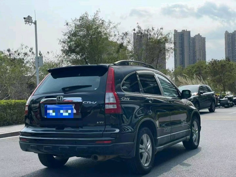 东莞12年本田CRV4