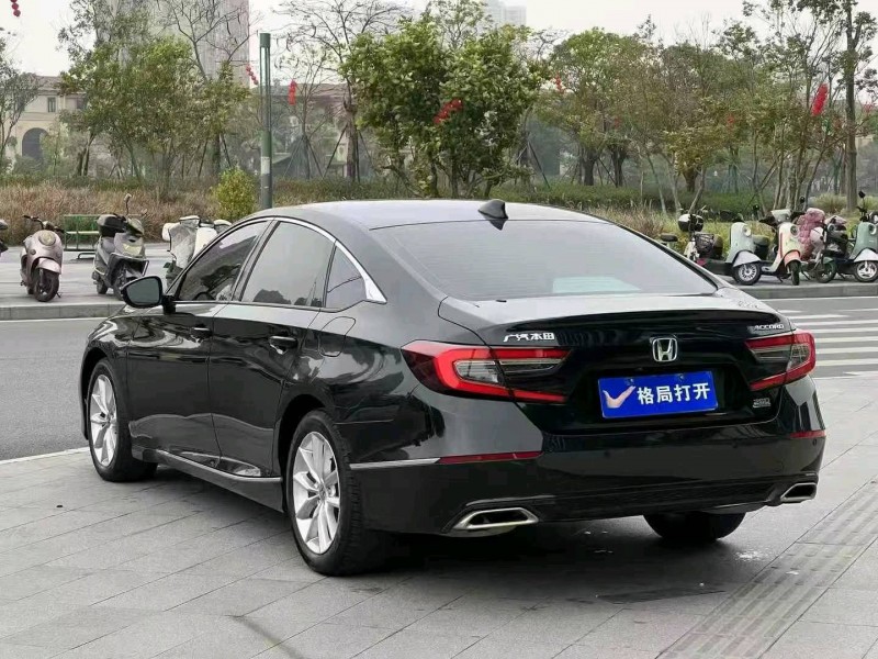 东莞23年本田雅阁4