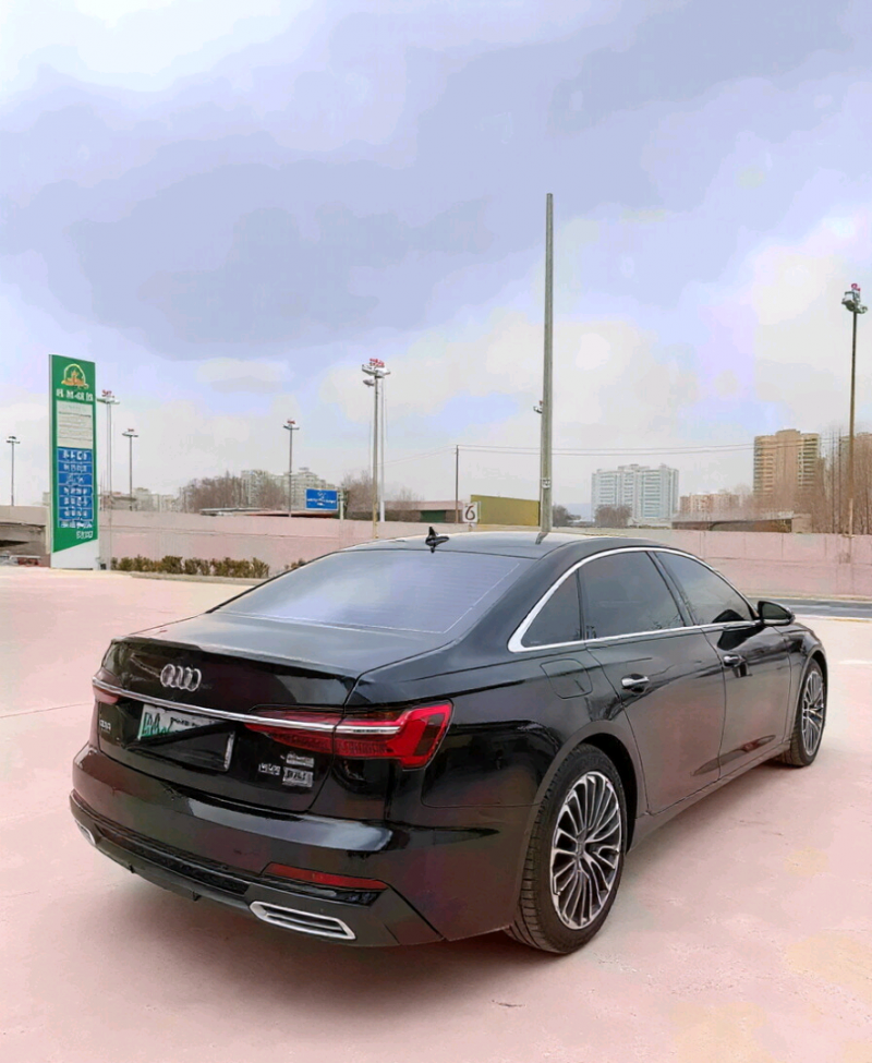 临夏23年奥迪A6L4