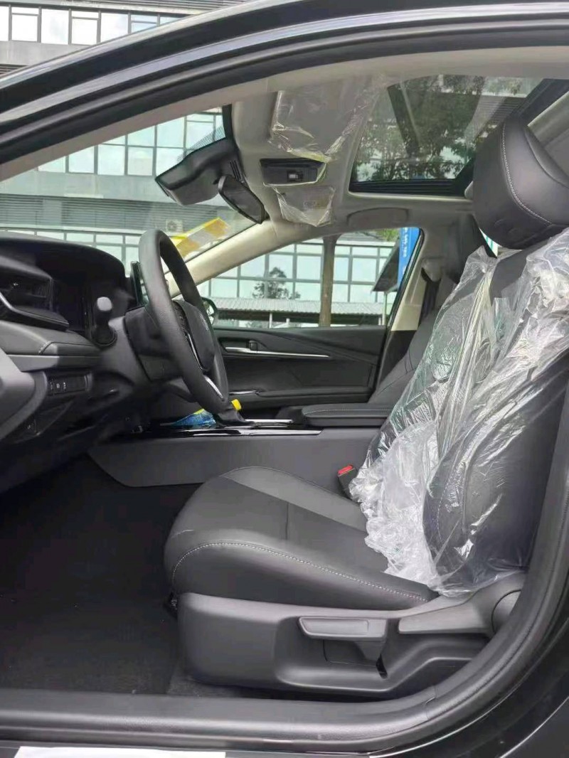 东莞25年丰田凯美瑞7