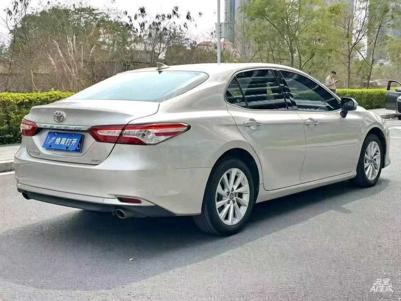 东莞24年丰田凯美瑞6