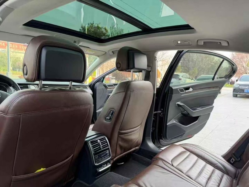 枣庄17年大众迈腾5