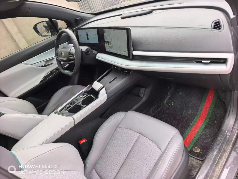 通辽23年长安汽车UNI5