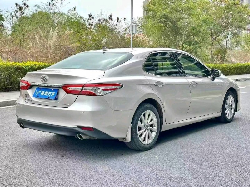 东莞21年丰田凯美瑞6