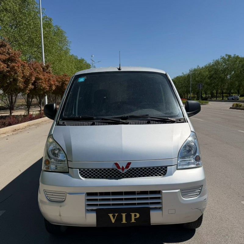 枣庄20年五菱汽车荣光1