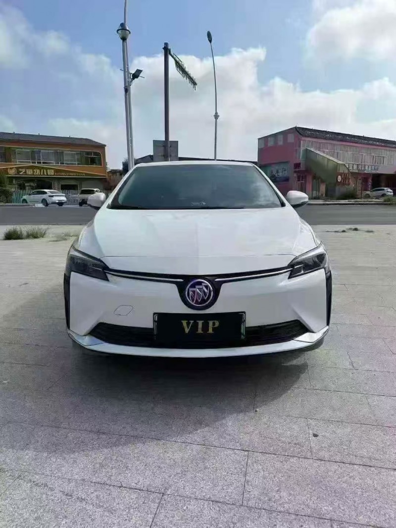 汕头24年别克微蓝1