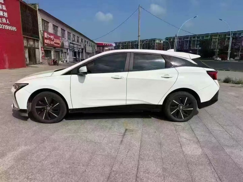 汕头24年别克微蓝8