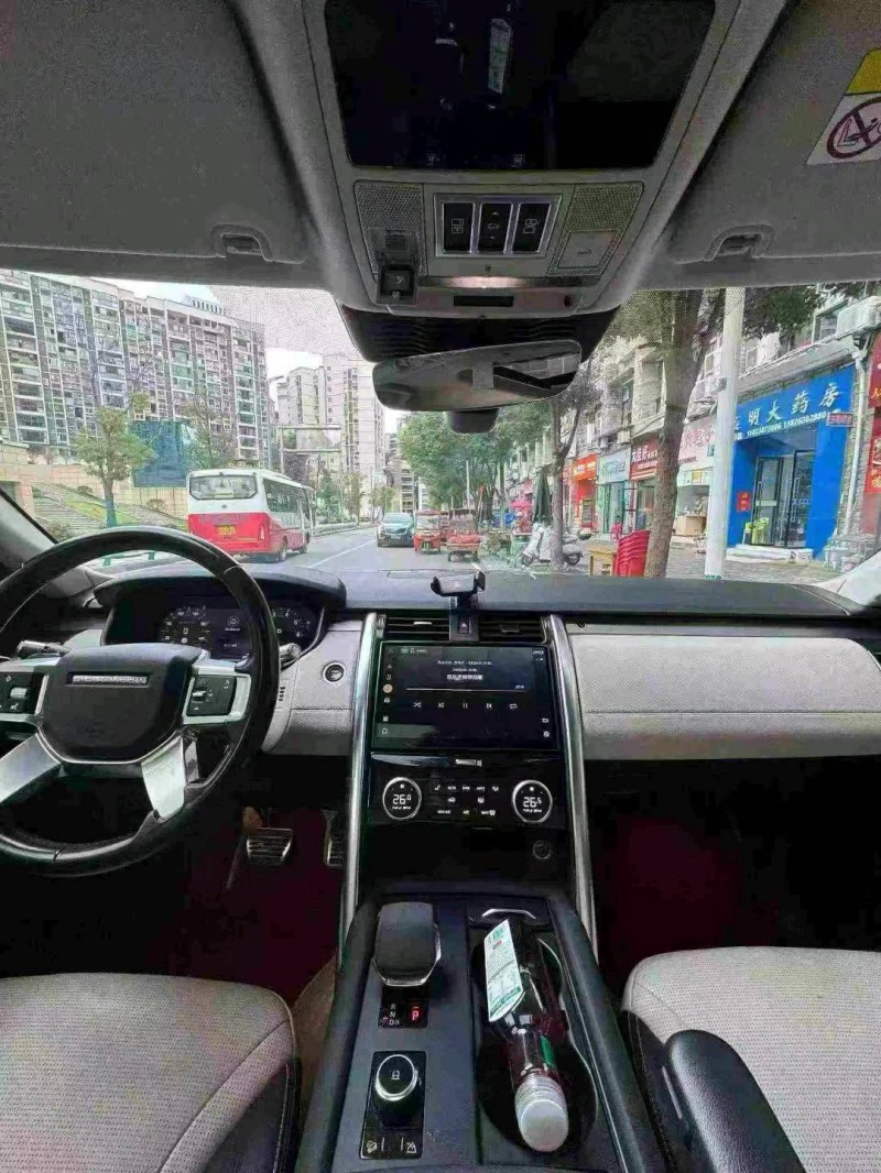 重庆21年路虎发现7