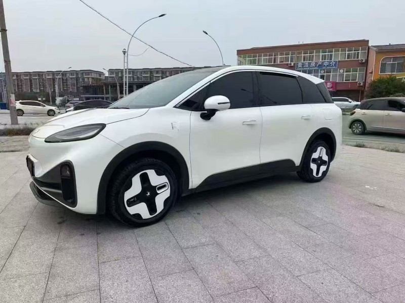 邢台25年极狐汽车考拉2