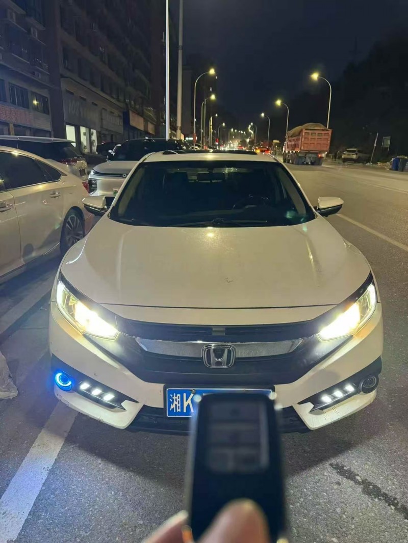 枣庄18年本田思域1