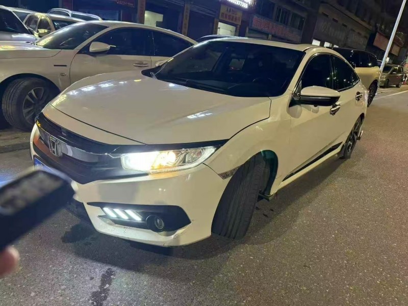 枣庄18年本田思域3