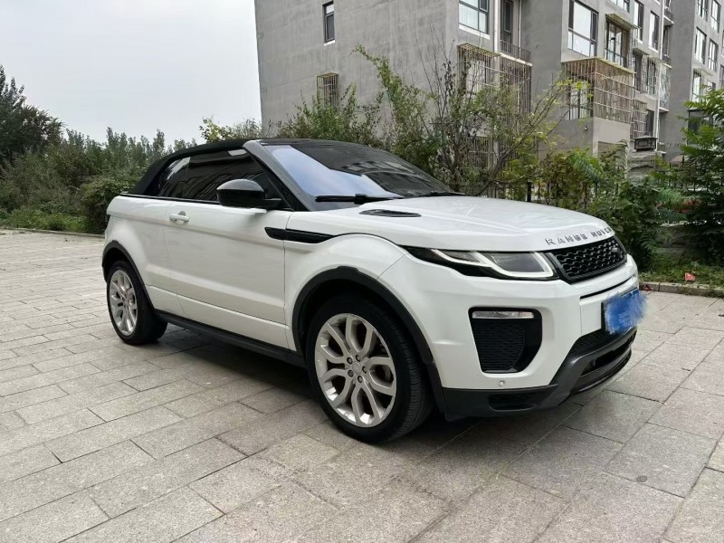 唐山17年路虎极光3