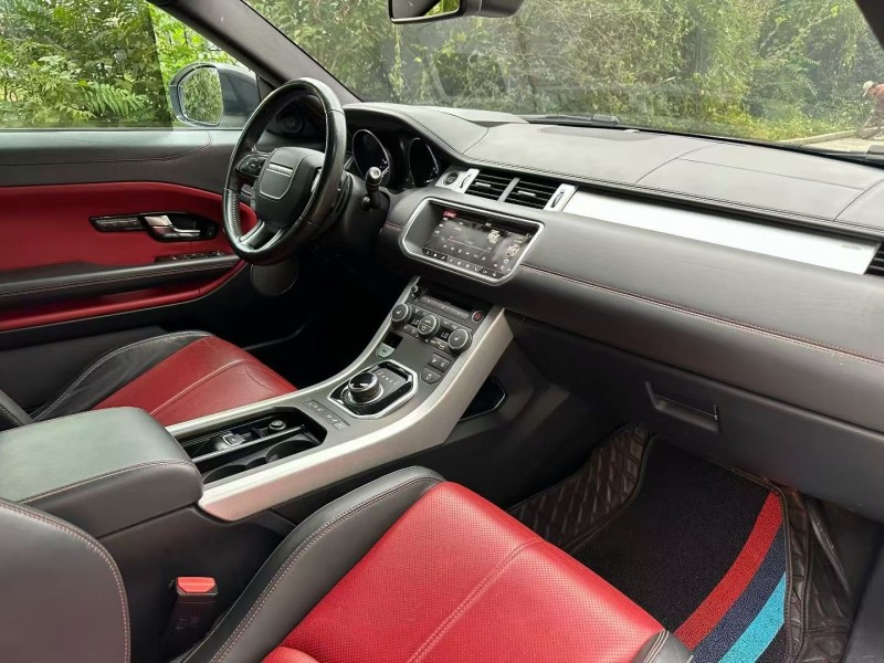 唐山17年路虎极光5