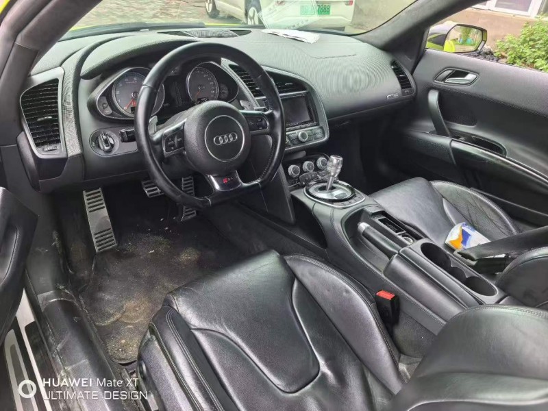 通辽16年奥迪R84