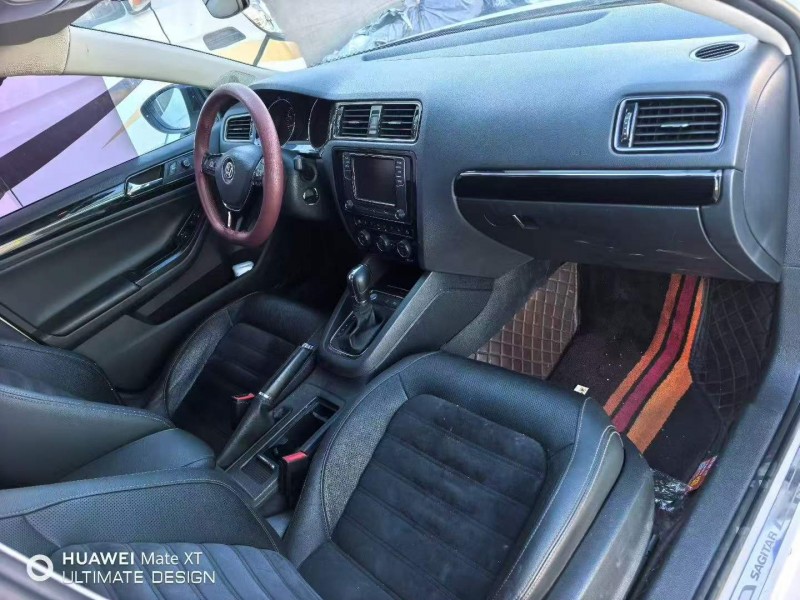 通辽19年大众速腾5