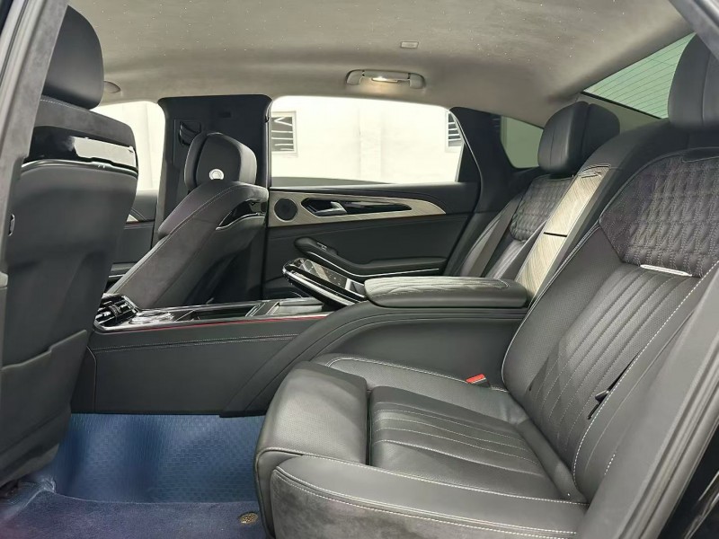 唐山23年红旗H94