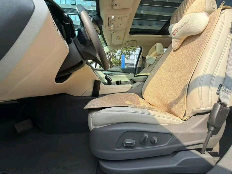 东莞24年凯迪拉克XT59