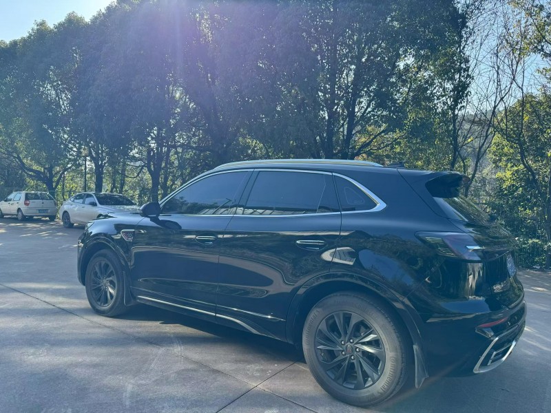 昆明23年红旗HS59