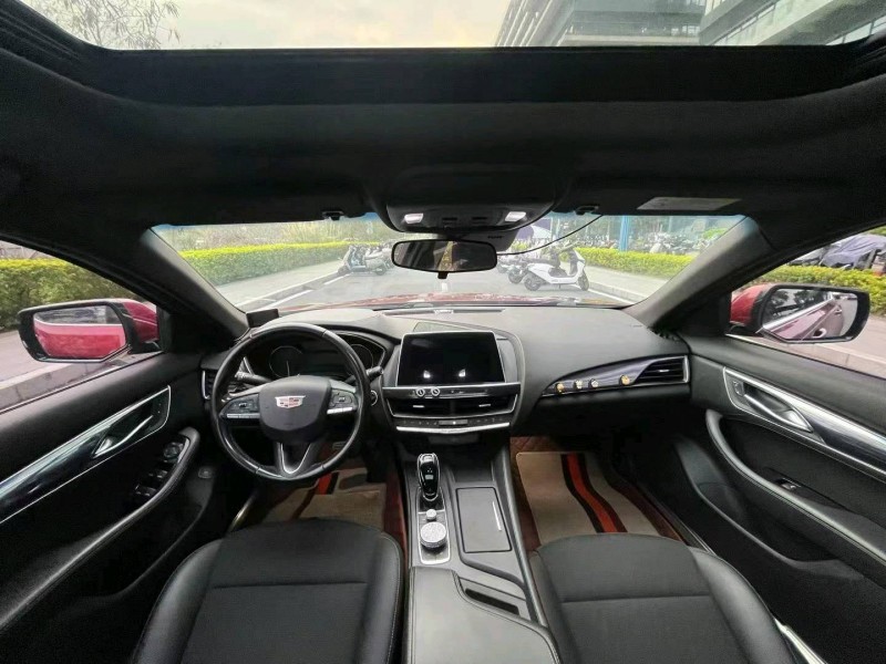 东莞20年凯迪拉克CT55