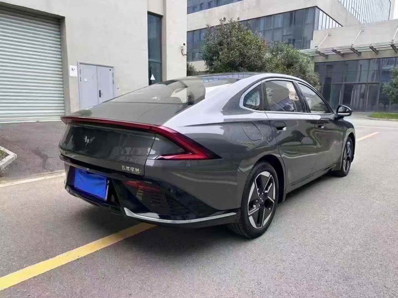 苏州24年五菱汽车星光6