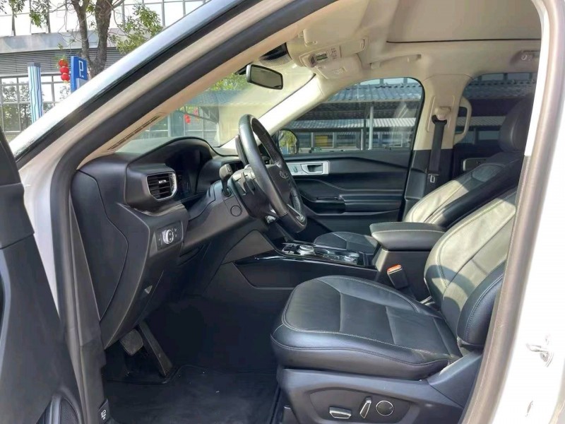 东莞21年福特探险者4