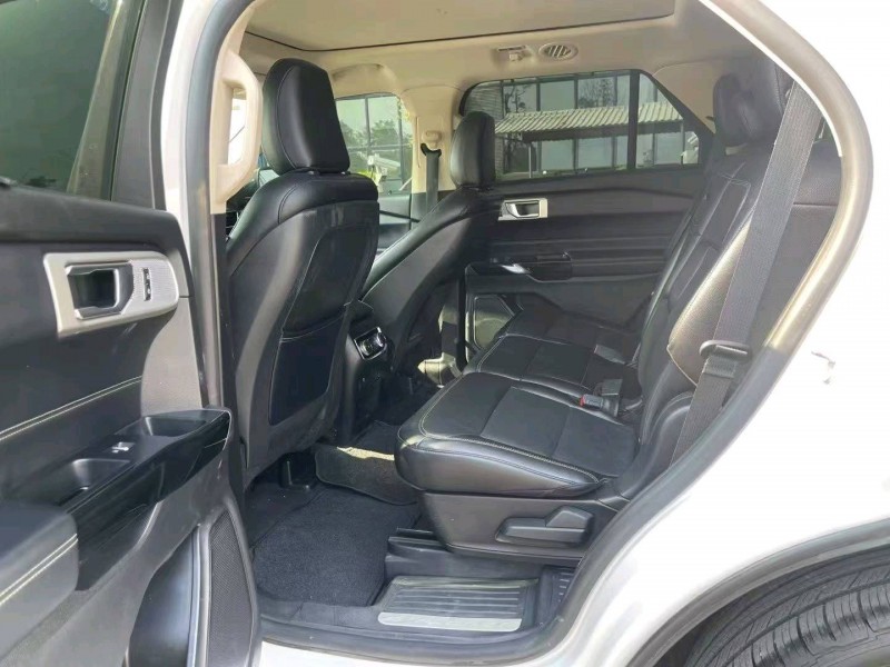 东莞21年福特探险者5