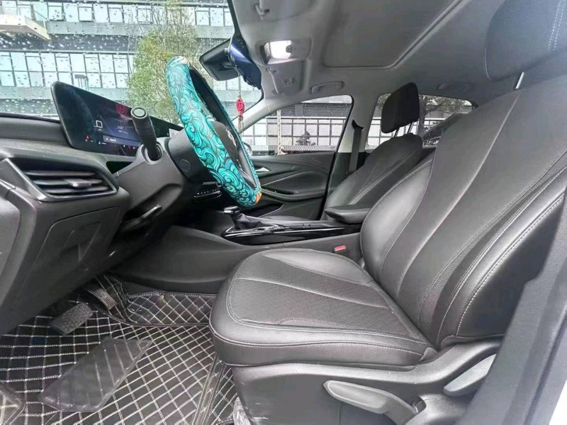 东莞24年别克威朗7