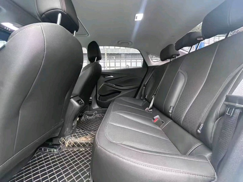 东莞24年别克威朗9