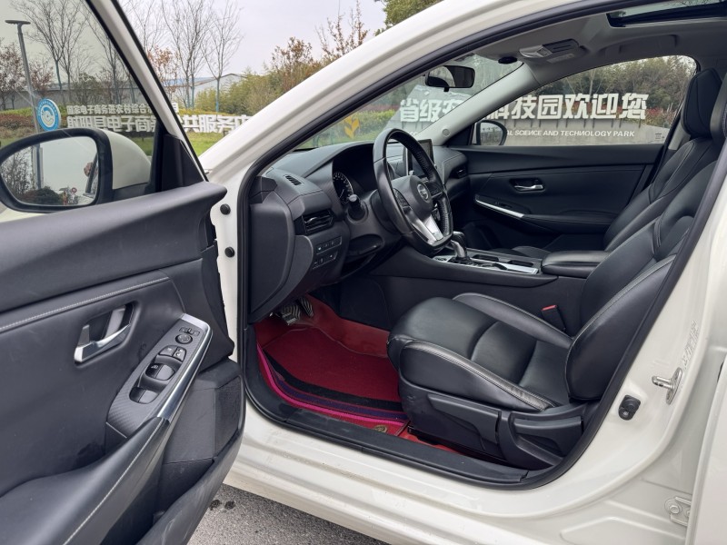 盐城20年日产轩逸6