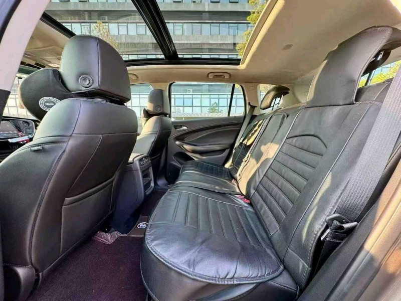 东莞18年别克昂科威6