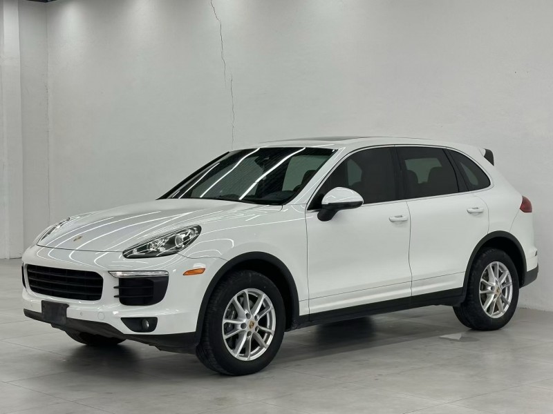 唐山16年保时捷卡宴3