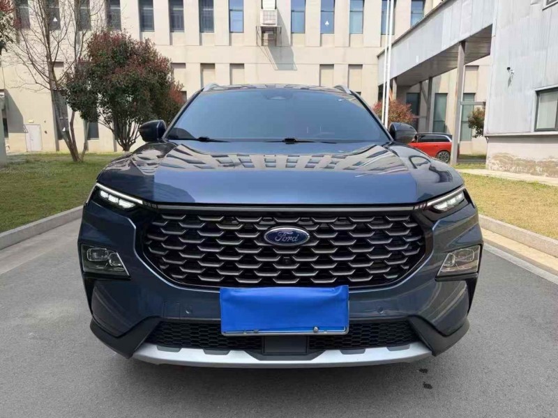 苏州23年福特领睿1