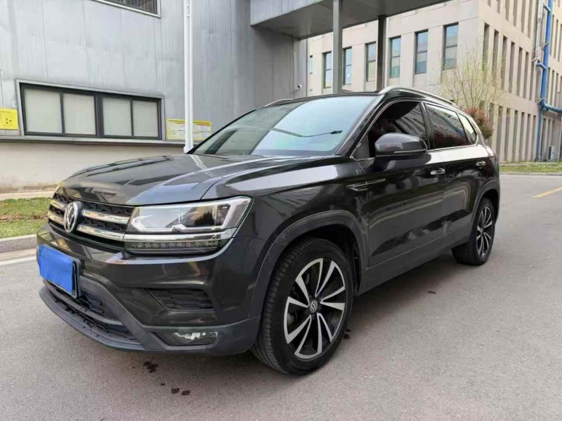 连云港20年大众途岳3