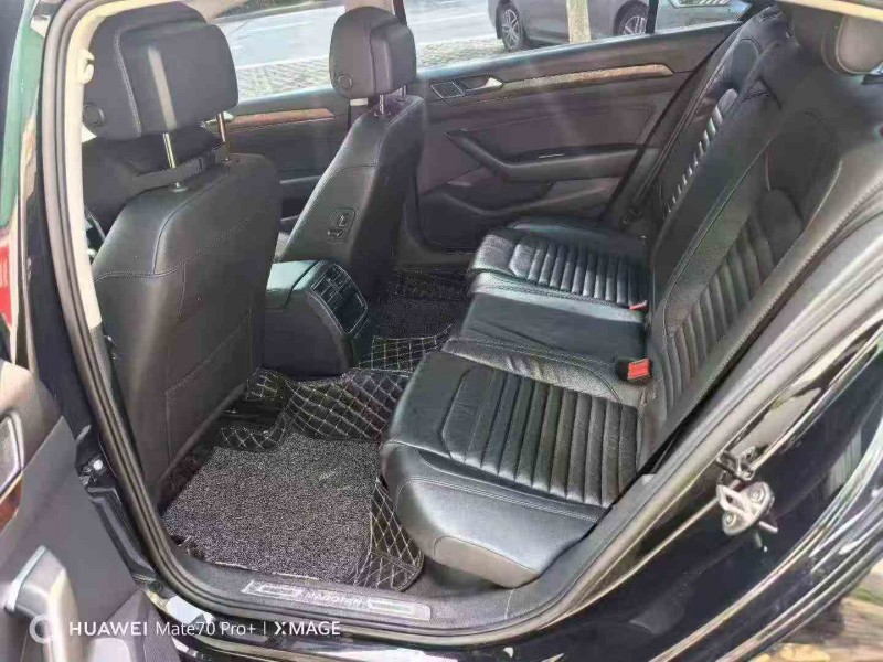 吉安18年大众迈腾6