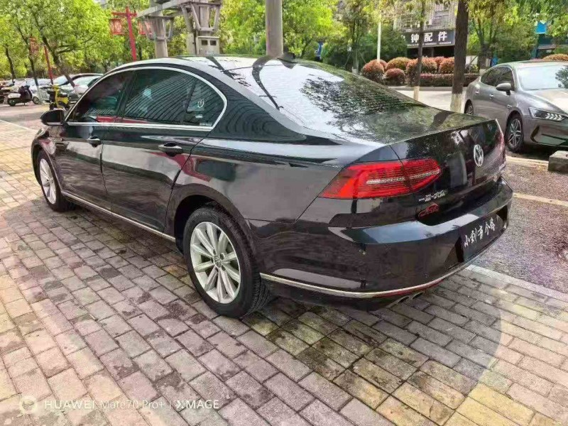 吉安18年大众迈腾7