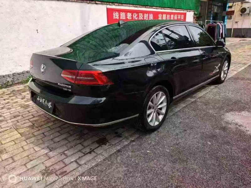 吉安18年大众迈腾8