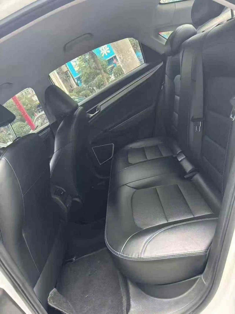 赣州24年吉利帝豪6