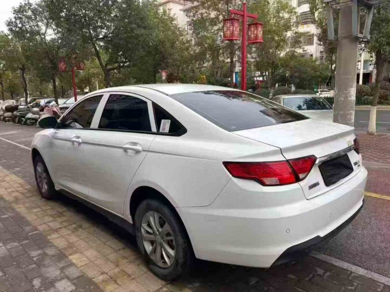 赣州24年吉利帝豪8