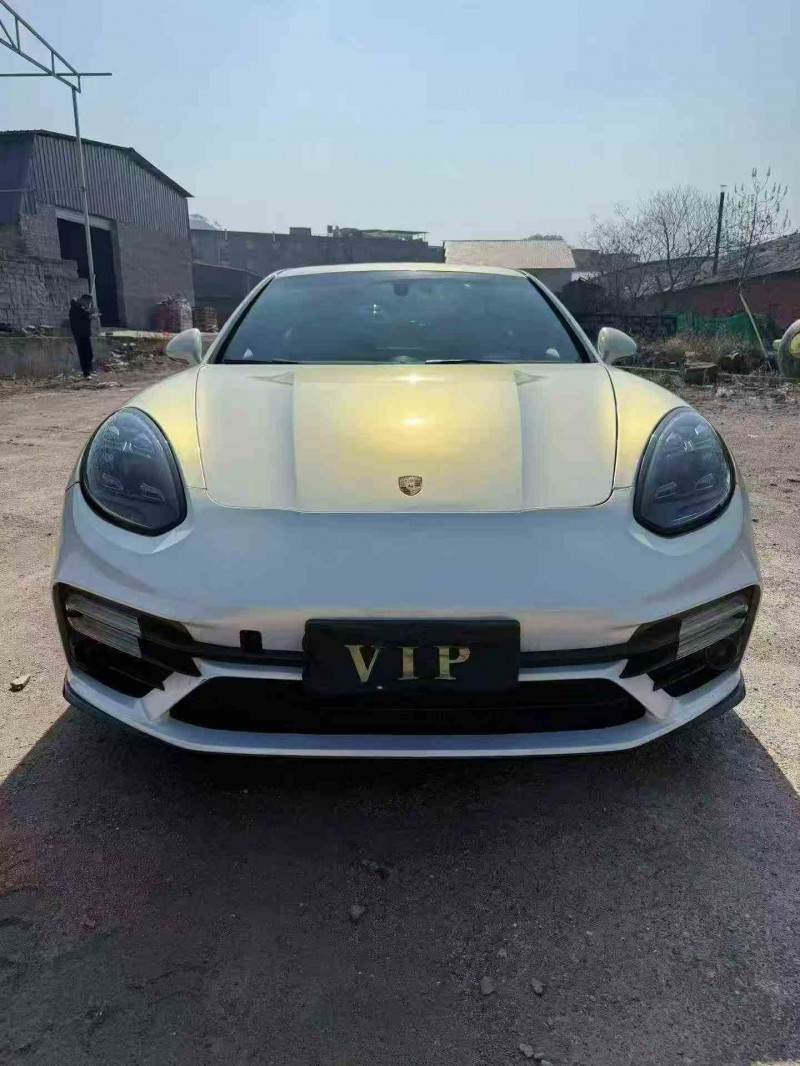 吉安14年保时捷帕拉梅拉1