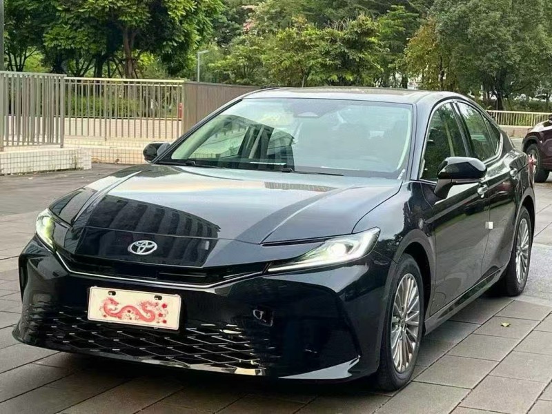 佛山25年丰田凯美瑞2