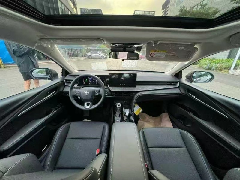 佛山25年丰田凯美瑞6